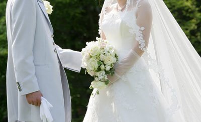 結婚内祝い のし紙テンプレートと書き方・マナー-関連コラム