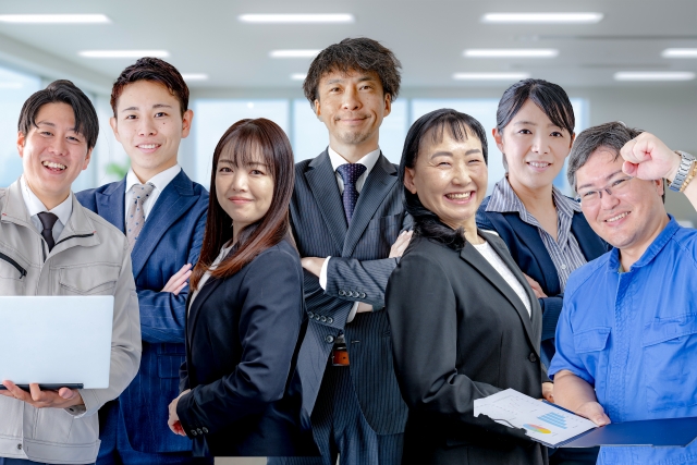 様々な業種・職種の人々が活躍するテンプレートBANKのイメージ