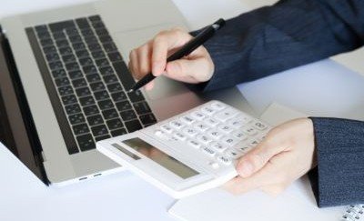 経理業務を自動化する方法やメリット、自動化をする際のポイントを解説